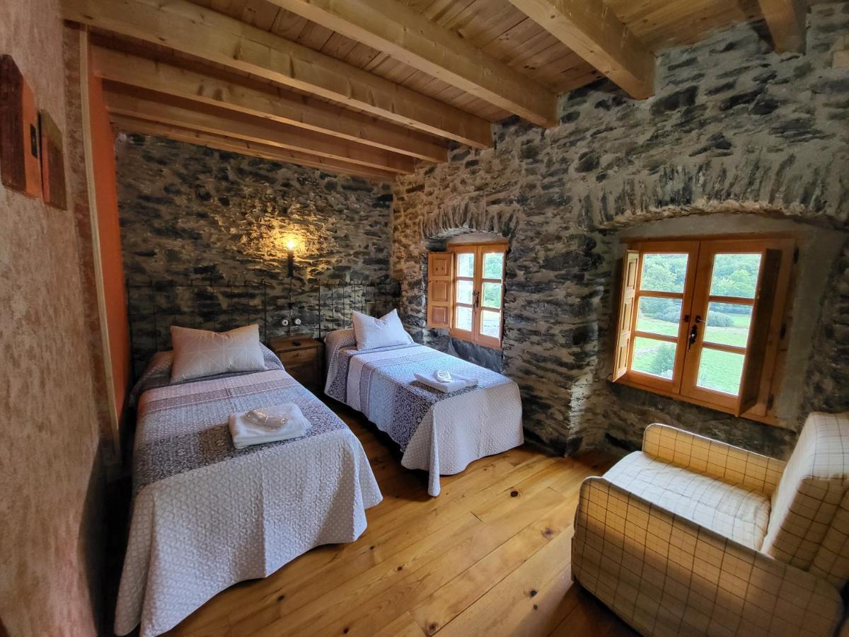 Hotel Rural La Carcel Murias de Paredes Eksteriør billede
